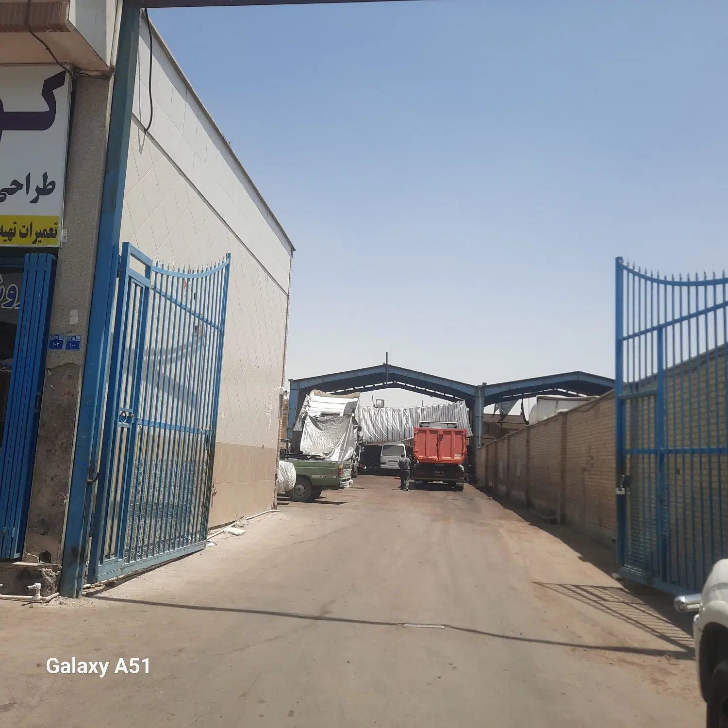 اجاره گاراژ درشهرک نمایشگاهی خ پولاد