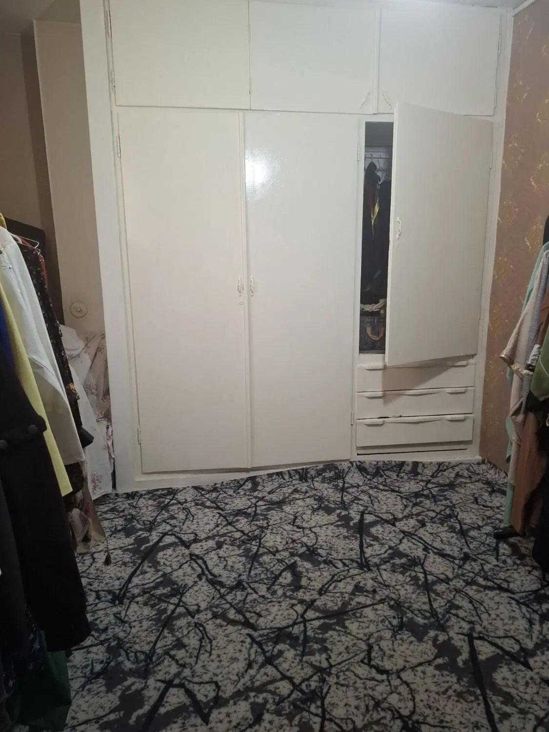 آپارتمان ۱۶۰متری فول ۳خواب تک واحدی دربستی طبقه۱