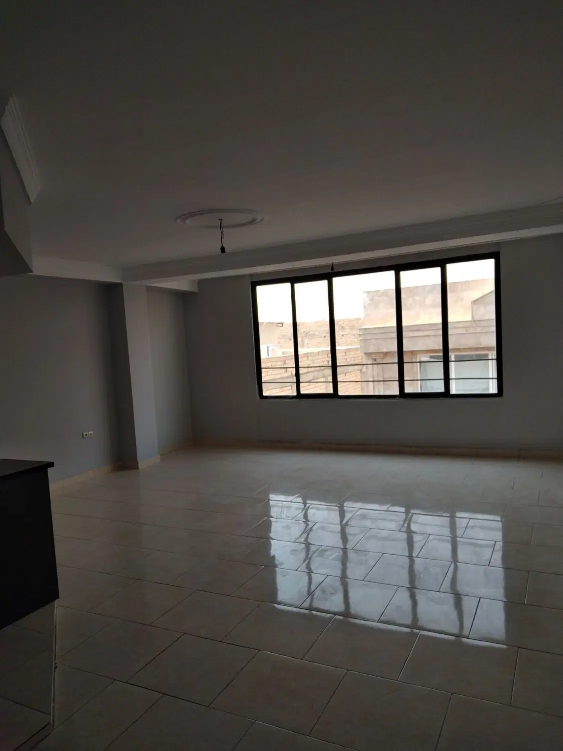 آپارتمان 97 متری 2 خوابه فول امکانات