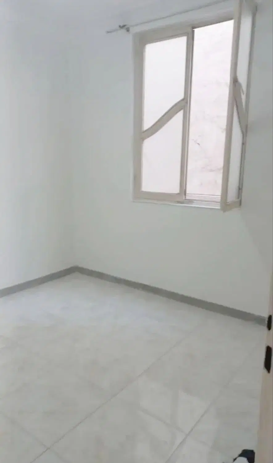 ۵۸متر_ تک واحدی _ فقط زوج و خانواده _تخلیه