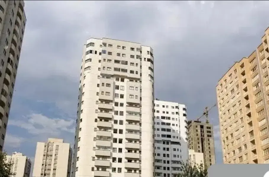 ۱۵۰ متر برج هرمزان برجهای شهرک غرب تراس ۷۰ متری