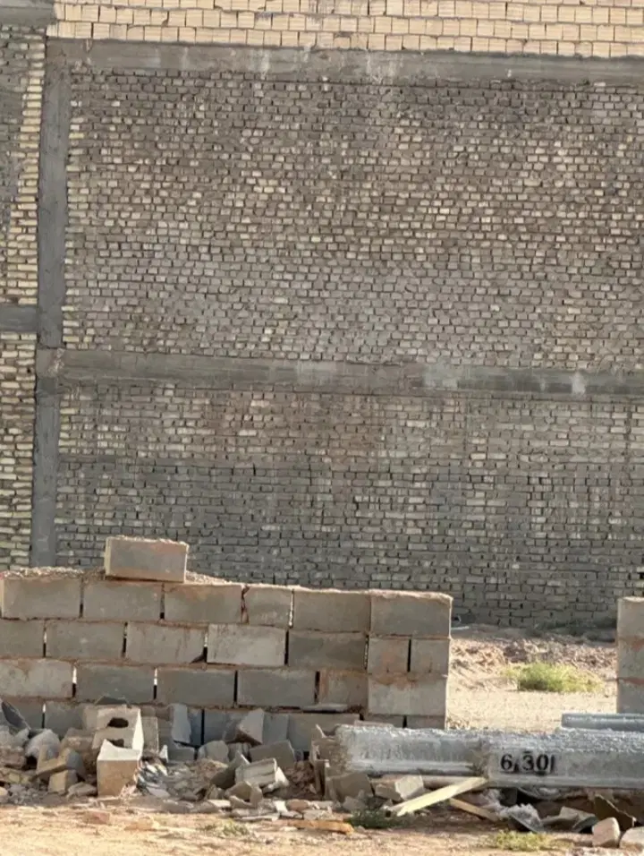 ۶۰مترزمین مسکونی۳نبش اصلی نزدیک به جمهوری
