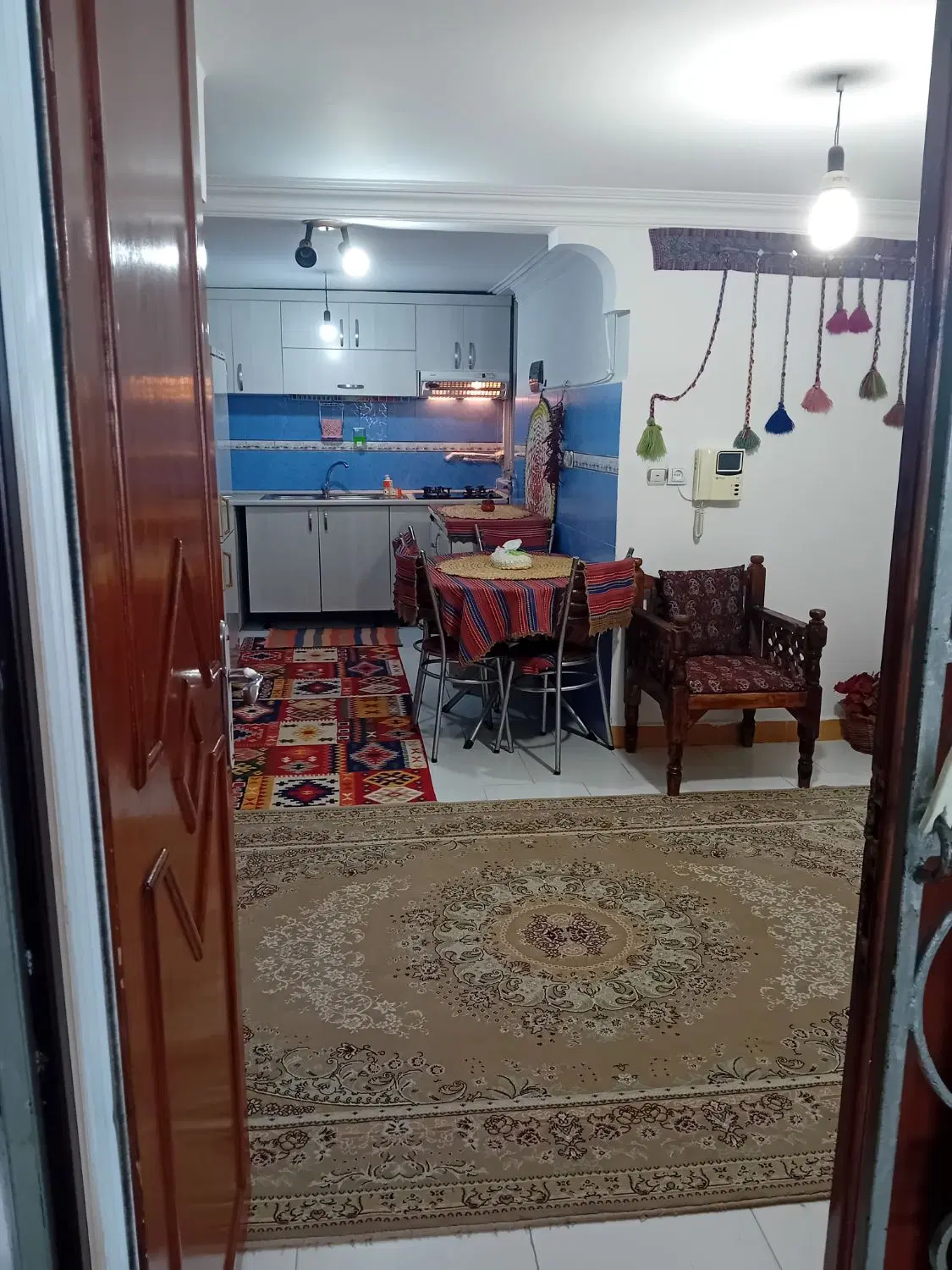 سوییت همکف نقلی باصفا