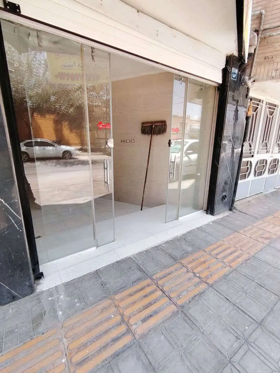 اجاره مغازه تجاری ۵۰ متری شیک و آماده کار