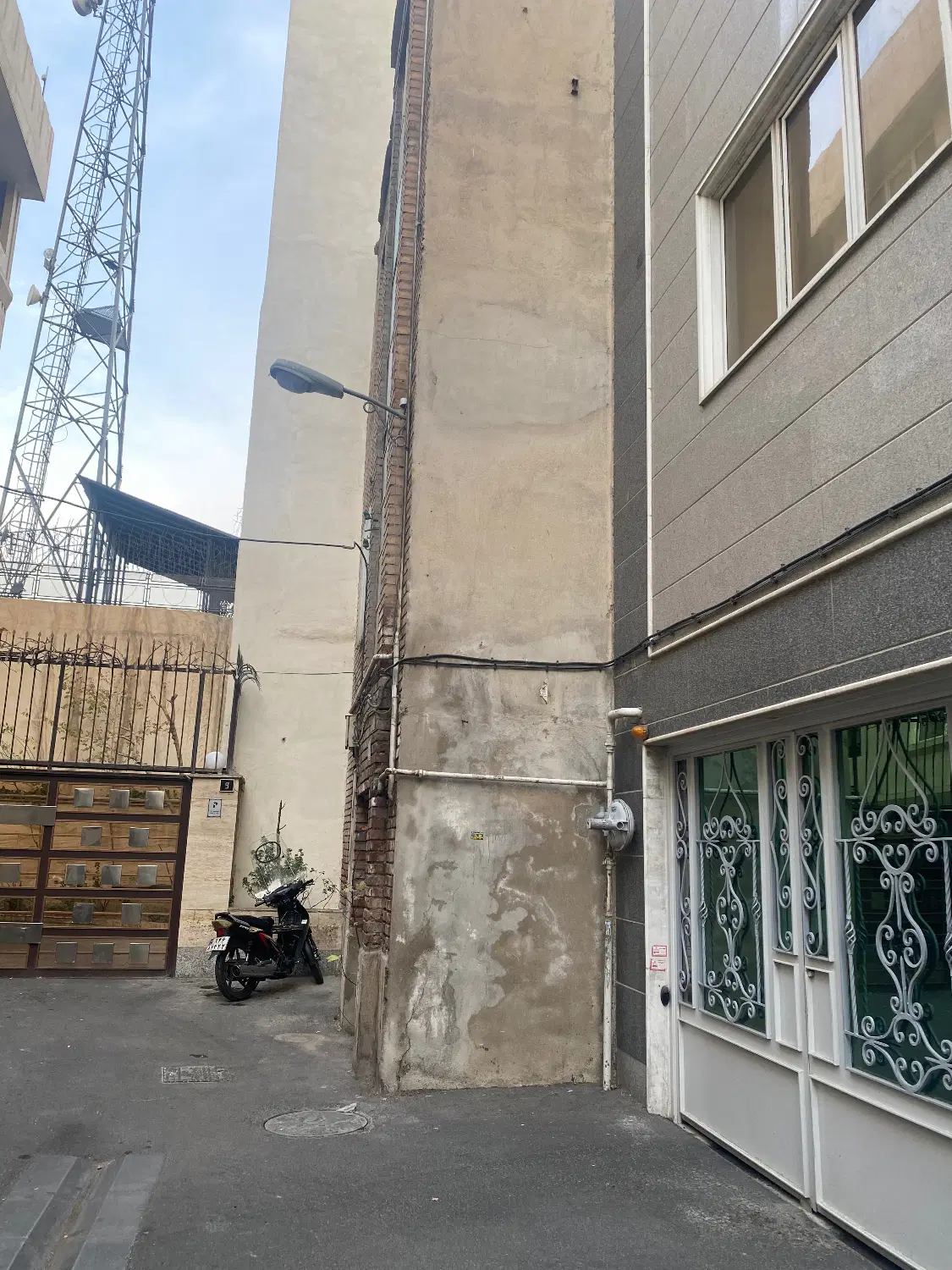 مغازه ملکیت بهترین جای آذربایجان