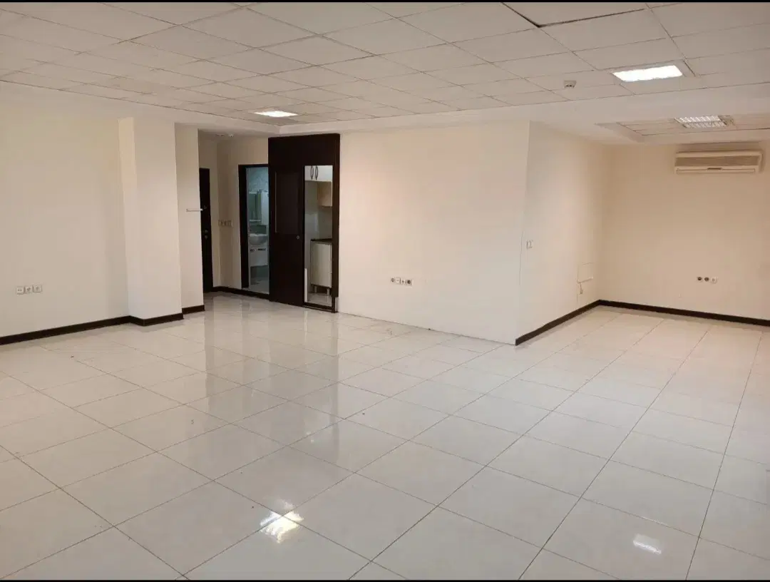 ۷۰ متر فلت شهرک غرب بر اصلی سند اداری تابلو خور