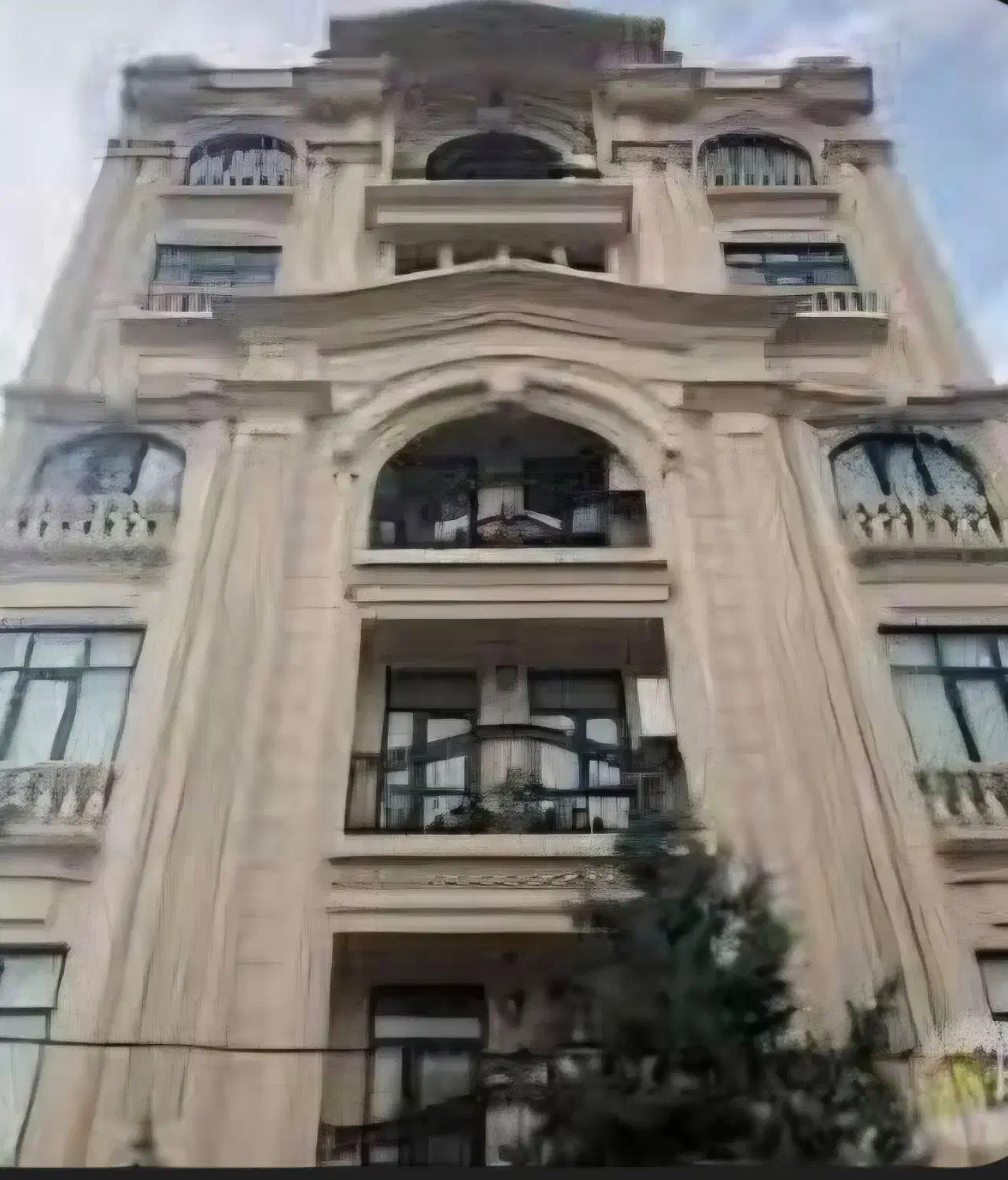 فروش آپارتمان ۱۲۵ متری کوی پلیس