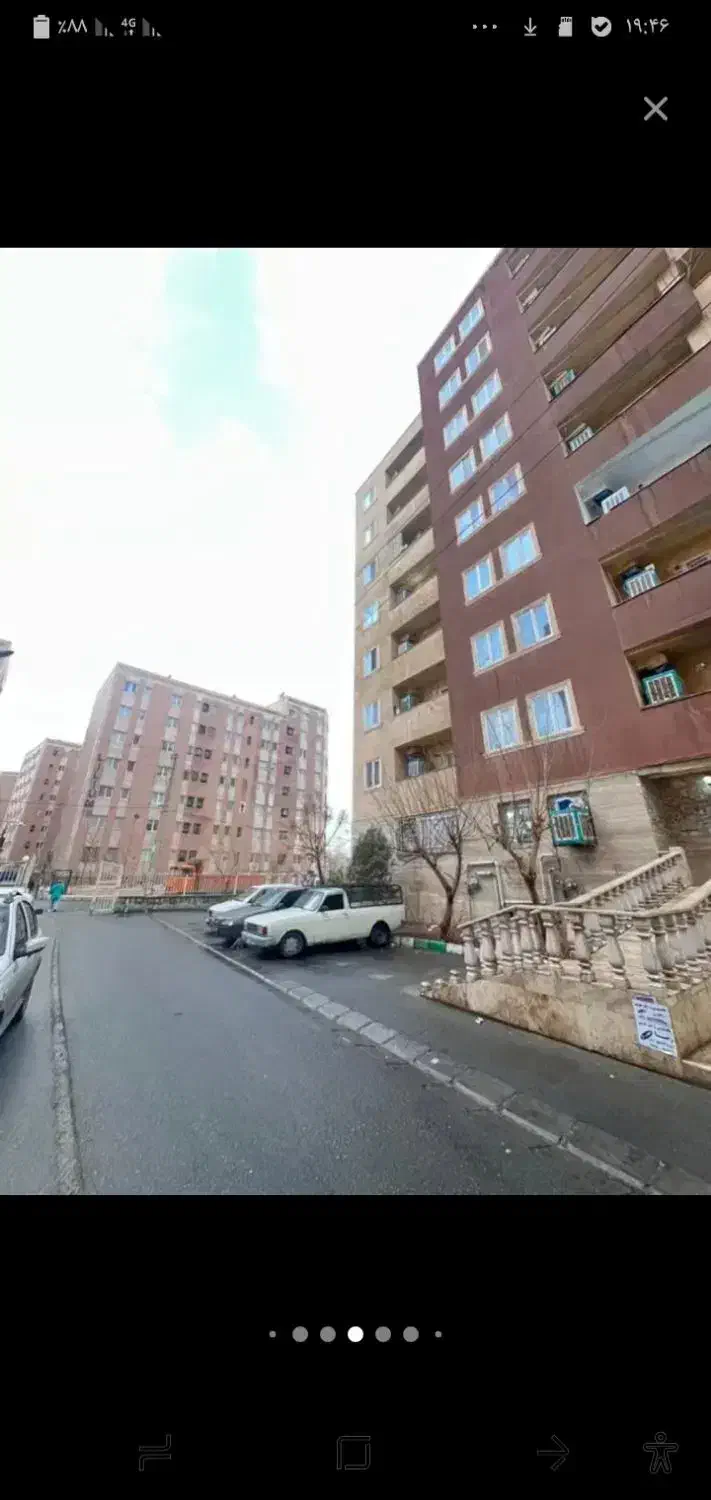 ۷۳ متری _ دو خواب _ فاز ۵ جنوب