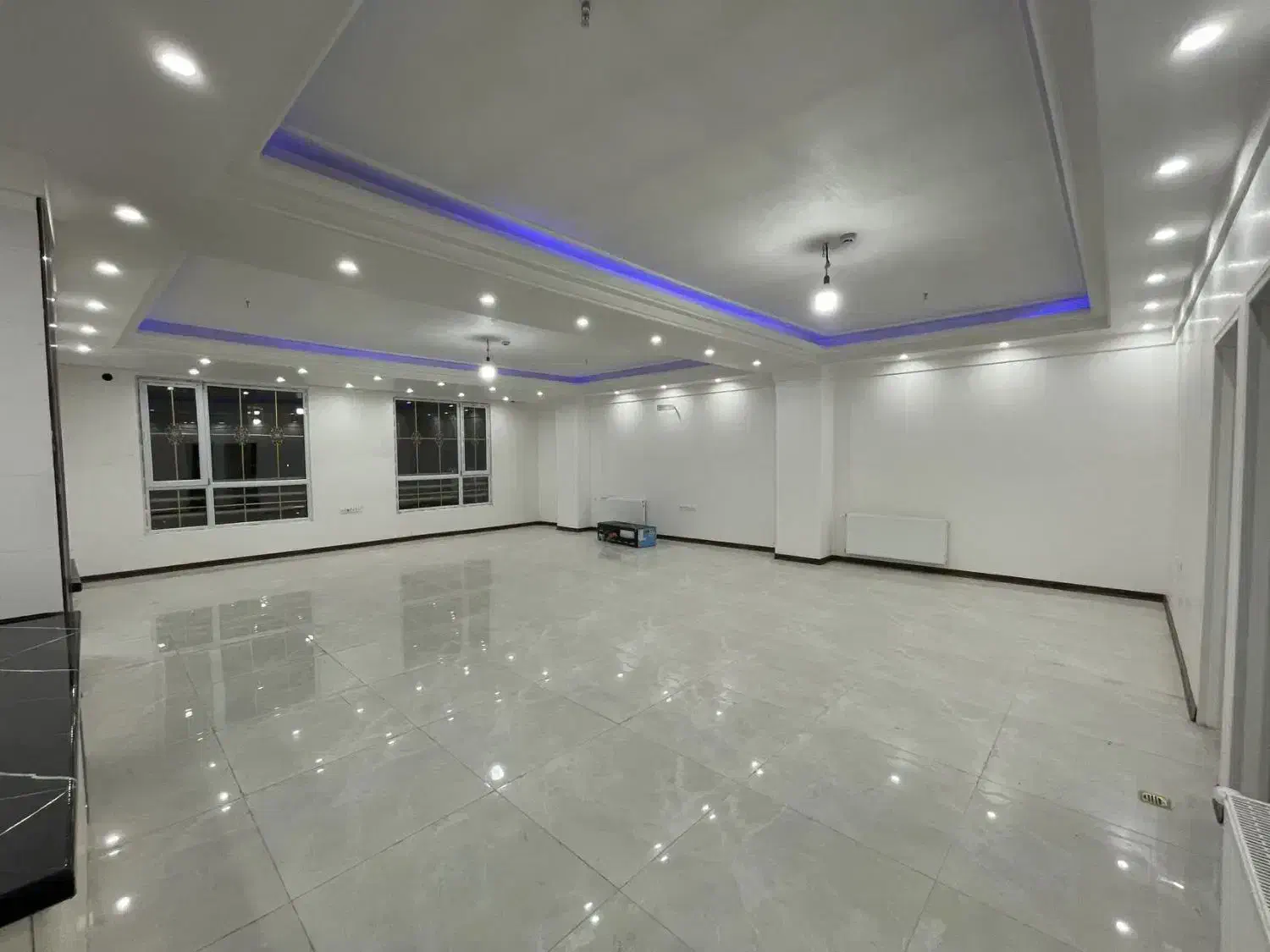 آپارتمان ۱۹۰متری تک واحدی نوساز نواب اسلامشهر