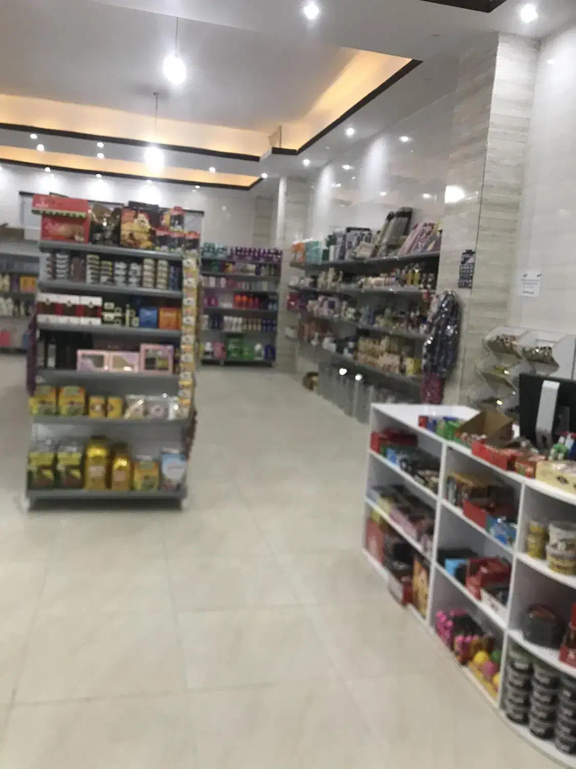 تجاری ویلاشهر