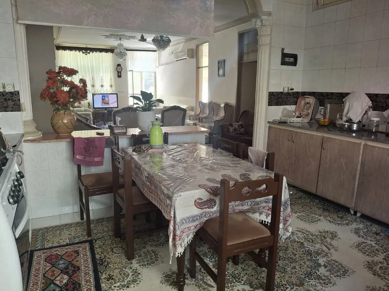 خانه ویلایی (فرمانداری سابق).پاسداران 1