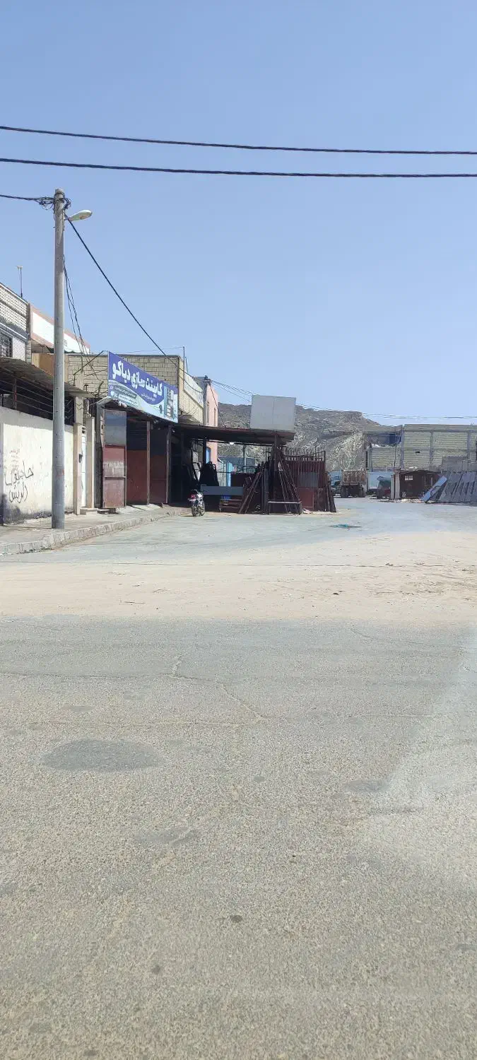اجاره کارگاه اسکلت سقف ۱۱۰متر زمین ۱۵۰ متر کوچه