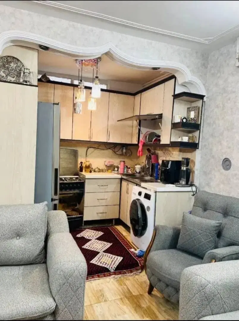 خانه ۴۳ متری تمیز با انباری
