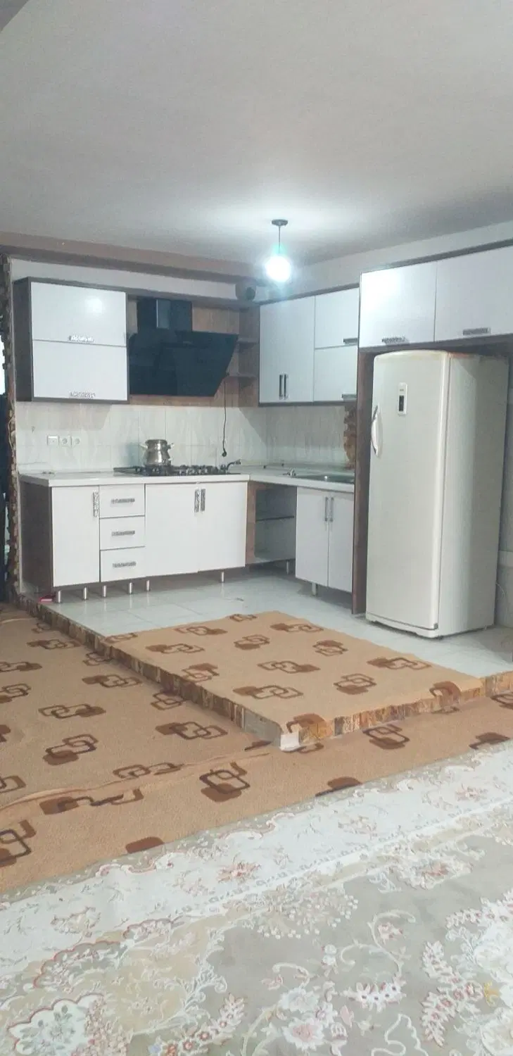 اجاره آپارتمان دو خوابه مجتمع سیوان بلوار خبرنگار