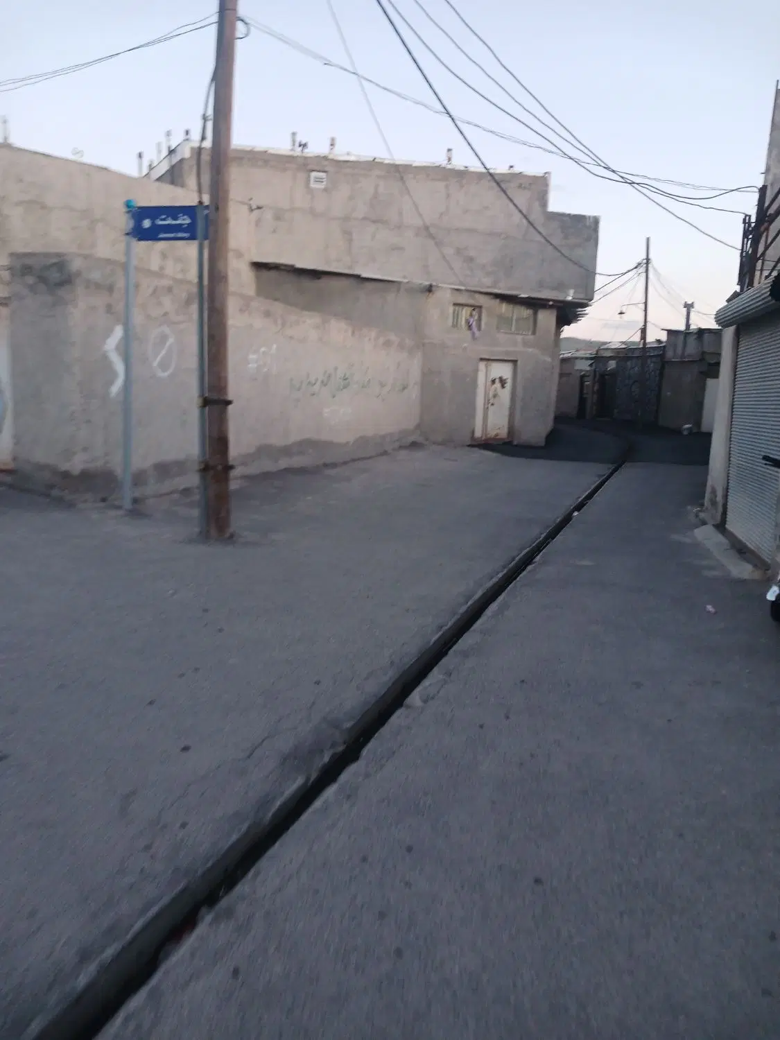 حصار درآخمقیه آخماقیه