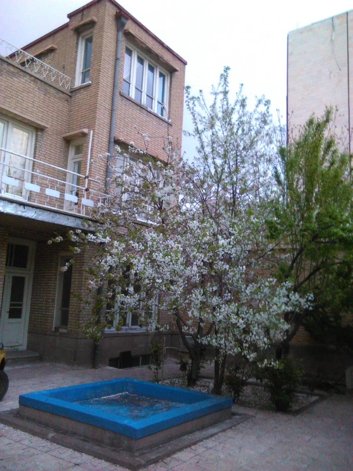اجاره واحد مسکونی خدماتی