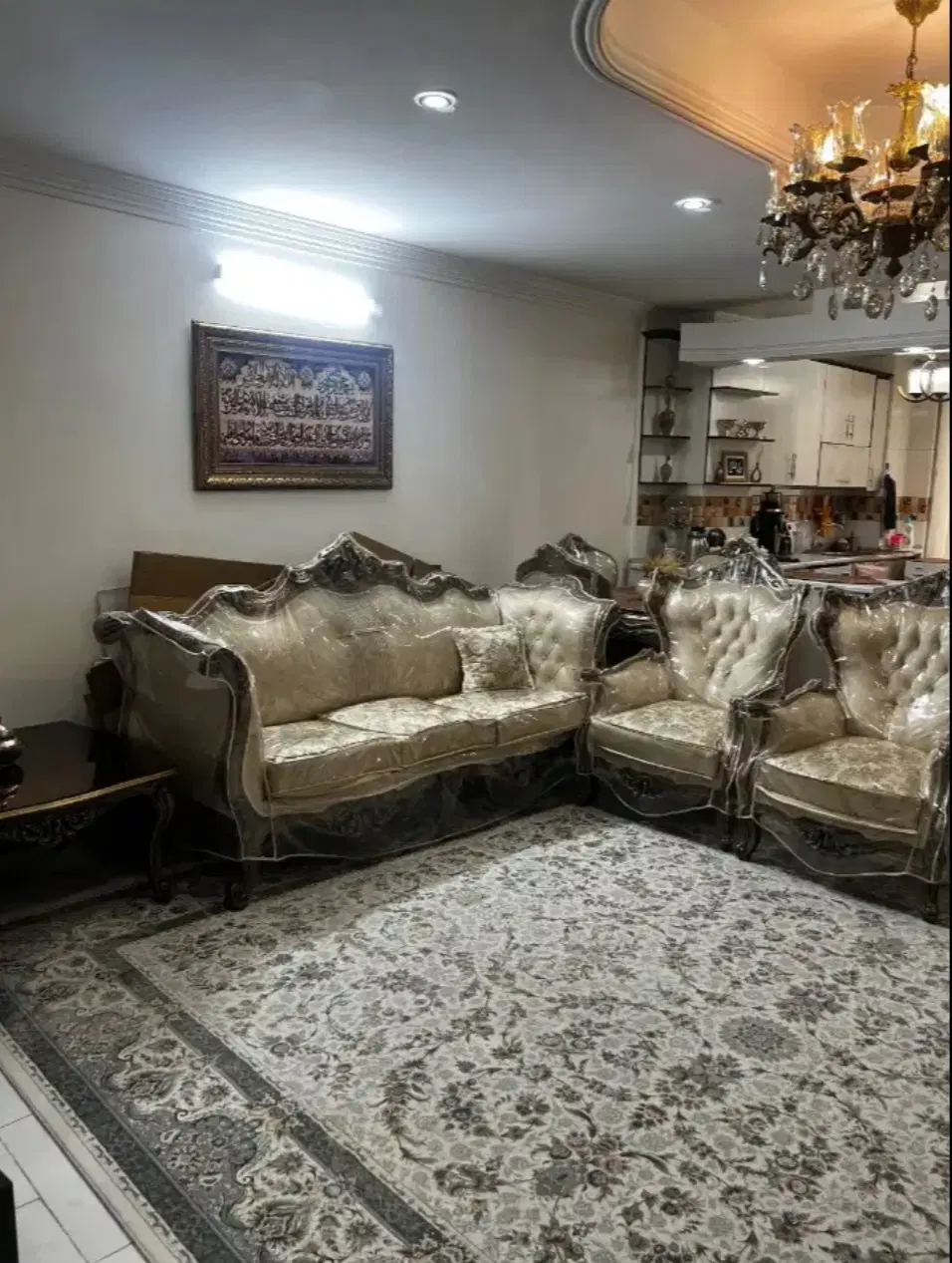 خونه ۹۰ متری