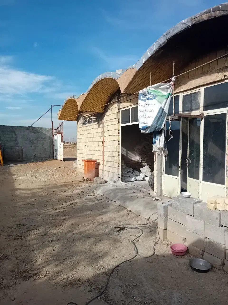 دامداری یا انبار