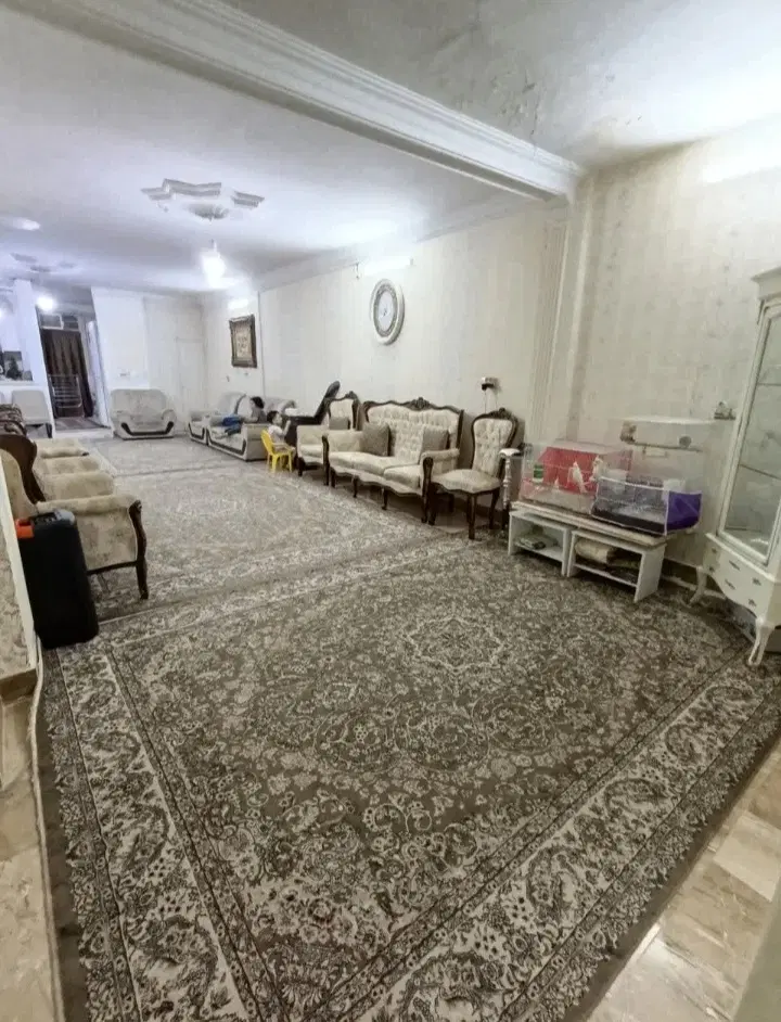 آپارتمان ۱۲۰ متری با پارکینگ اختصاصی در ایثارگران