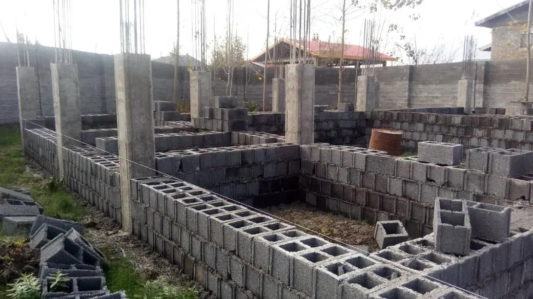 ۲۰۰۰ متر زمین مسکونی