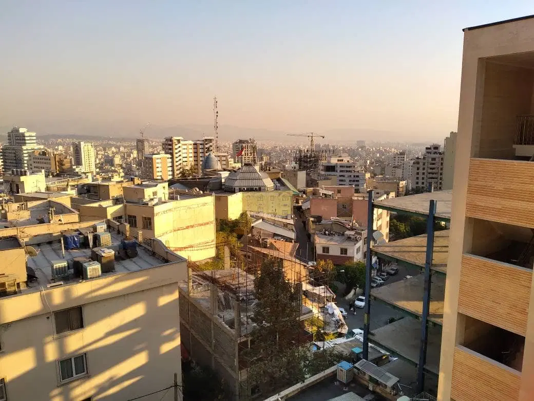 آپارتمان ۳۰۰ متر  ۴ خواب نیاوران