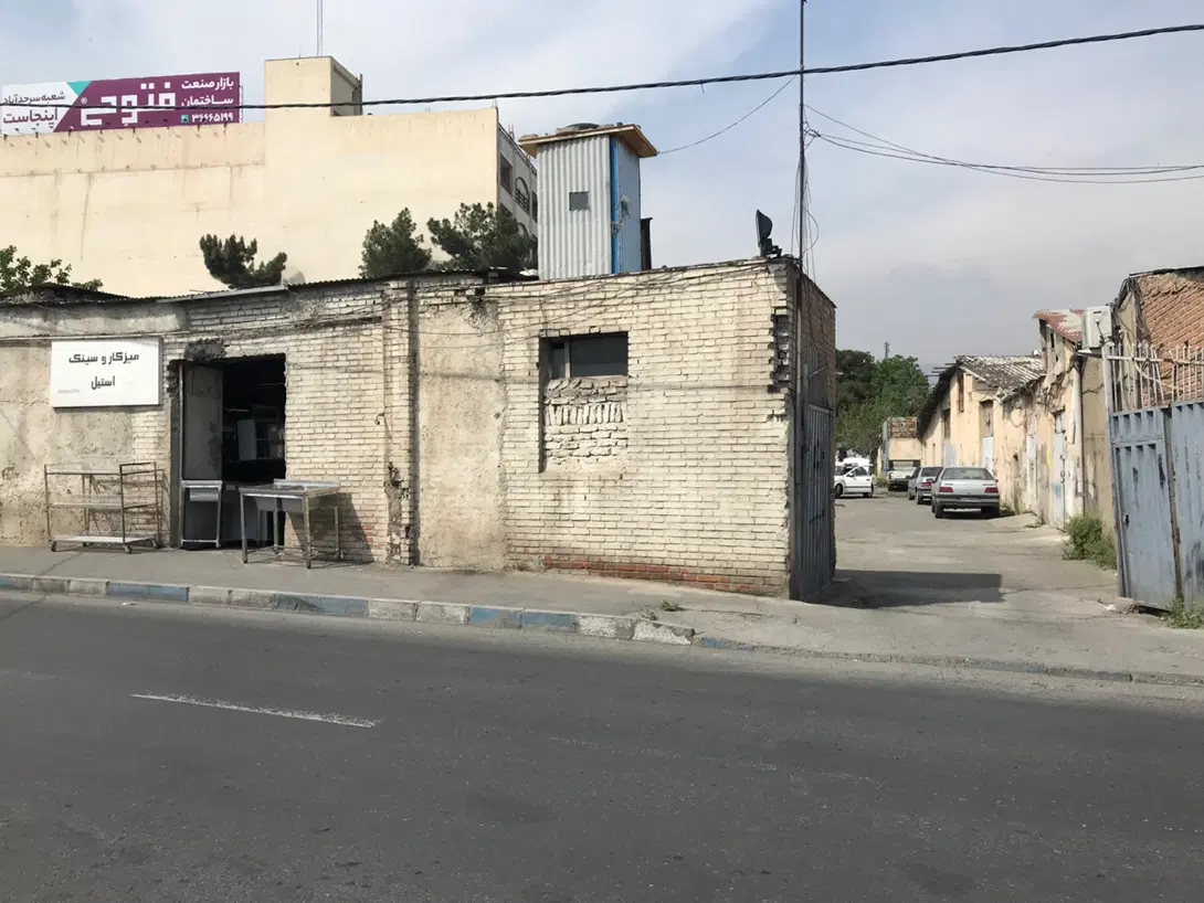 ۵۵۰۰ متر مشارکت بی نظیر دسترسی مترو