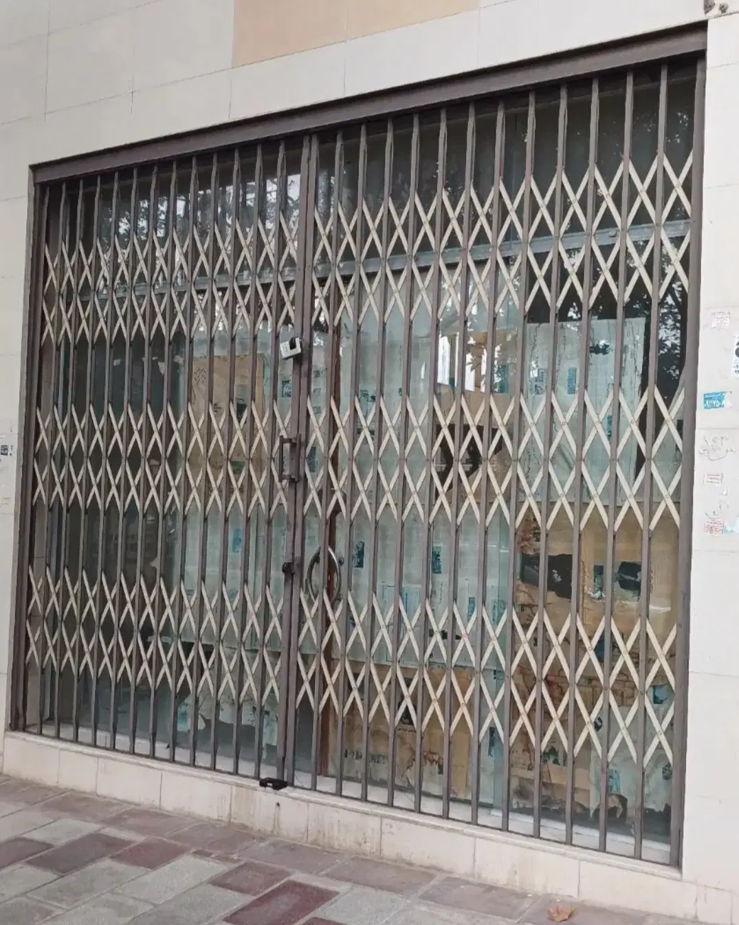 اجاره مغازه ۲۵ متری بر اصلی کاشانی