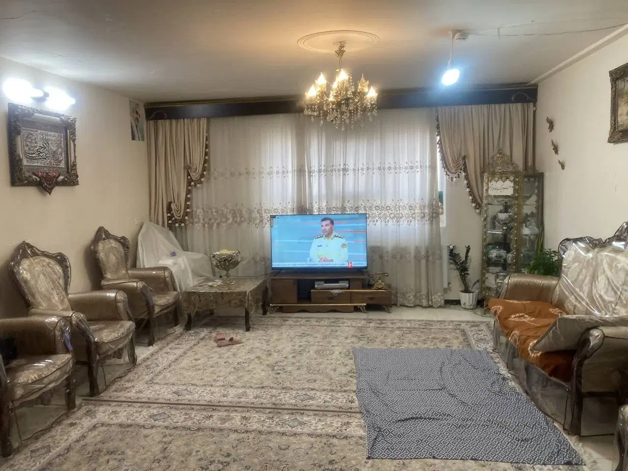 ۸۵ متری . تک بلوک . بلوار بهشت