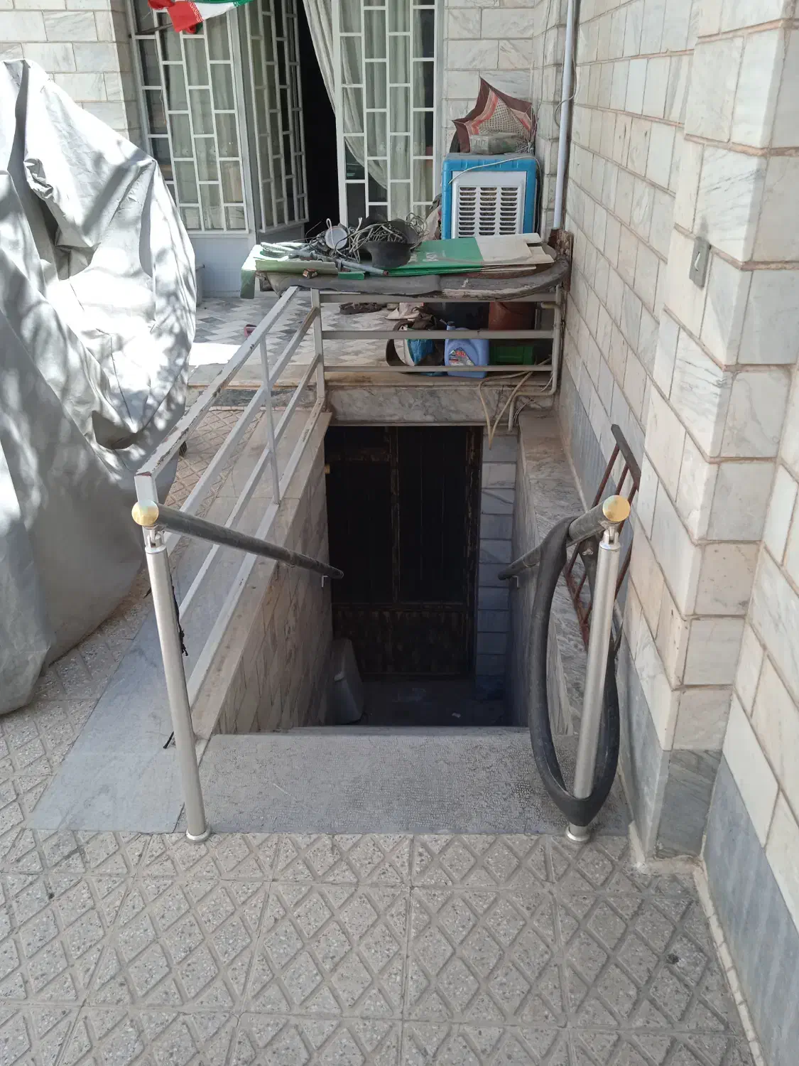 اجاره یک عدد انباری بیست و پنج میدان 41