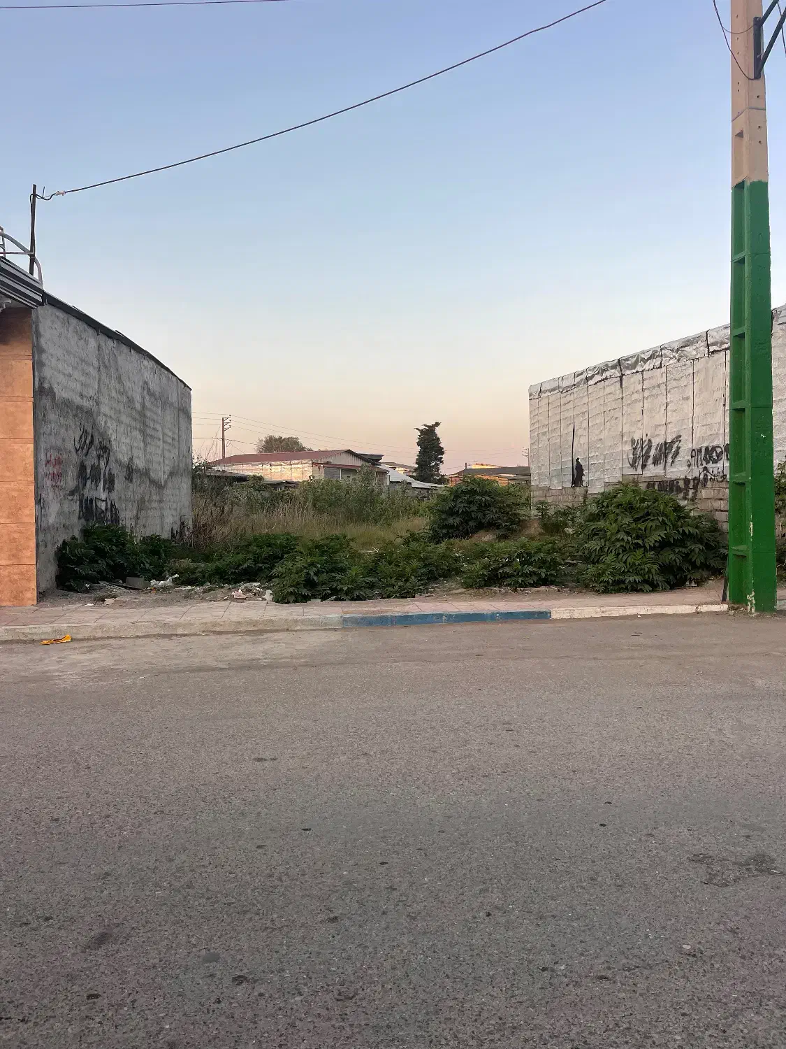 ۶۵ متر تجاری سند دار