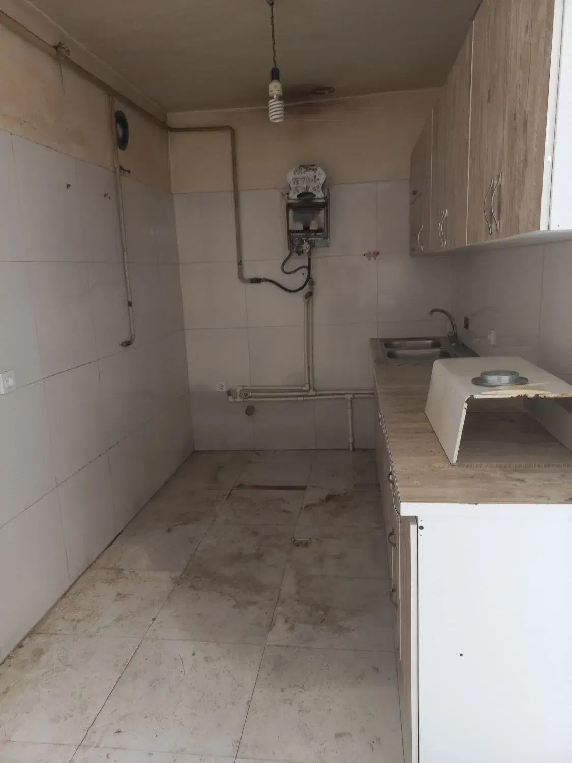 حیاطدربست
