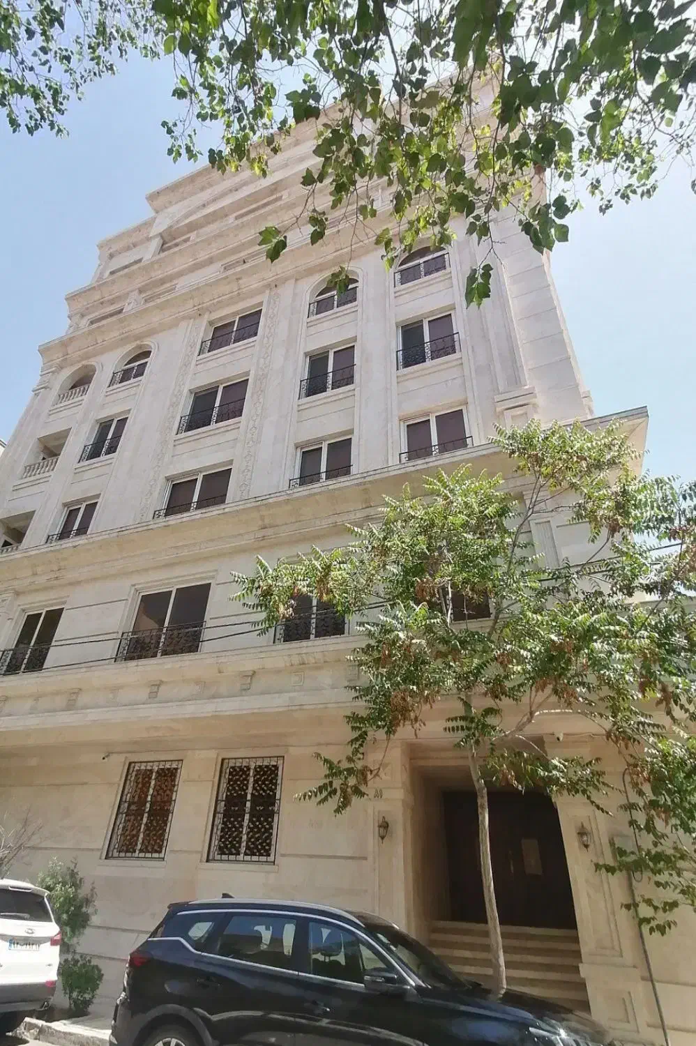 سجاد _ فول _ نوساز _ 170 متر _ امین