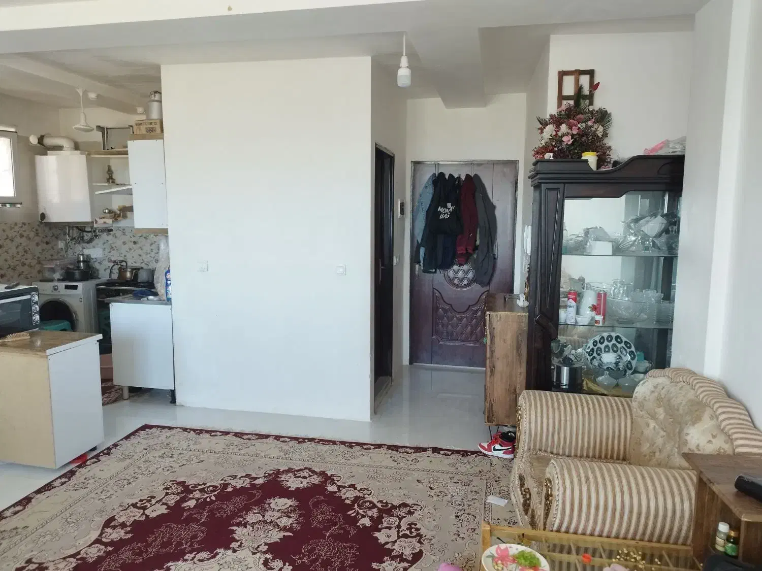 خونه آپارتمانی طبقه چهارم
