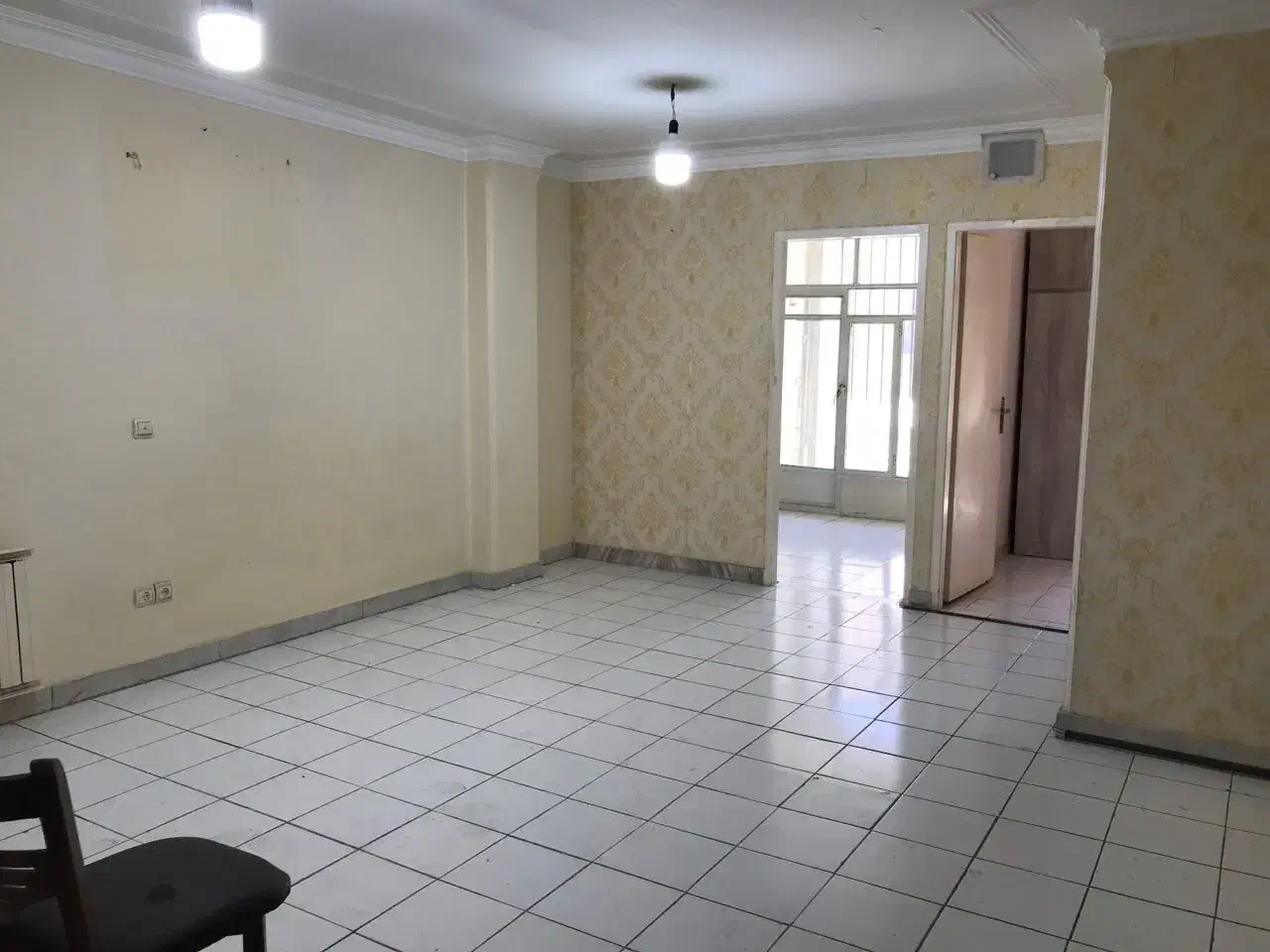 ۷۰ متر دوخوابه فول امکانات فلکه سوم