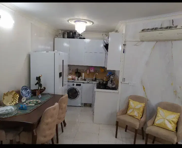 آپارتمان ۴۳متری کرمان گلشن دوست