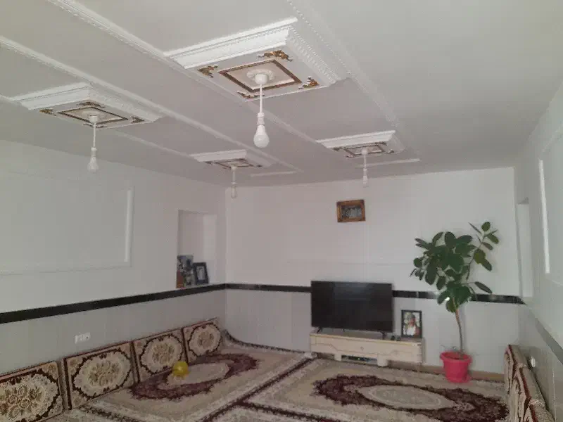 اجاره خانه ۱۱۰ متری با موقعیت عالی،روبروی پنج آذر