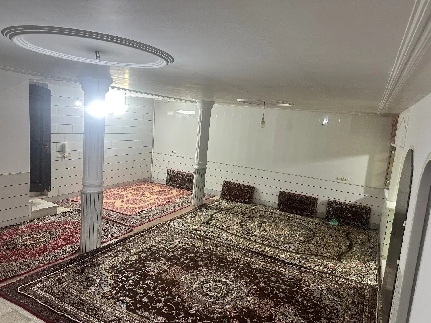 زیرزمین قیمت مناسب بزرگ