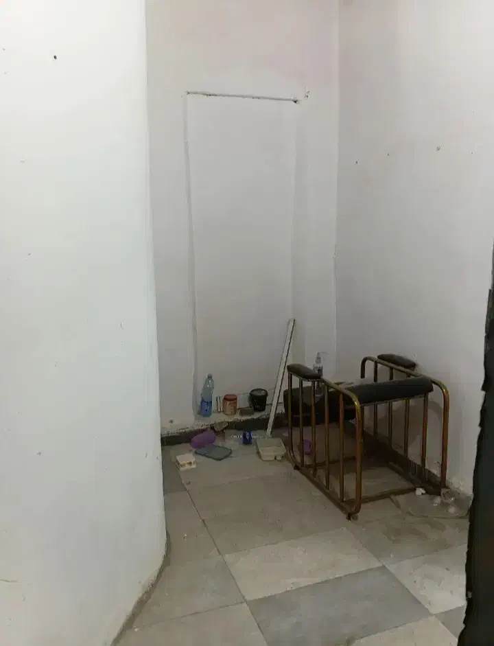 مغازه ۴۰ متری منطقه خوب زابل