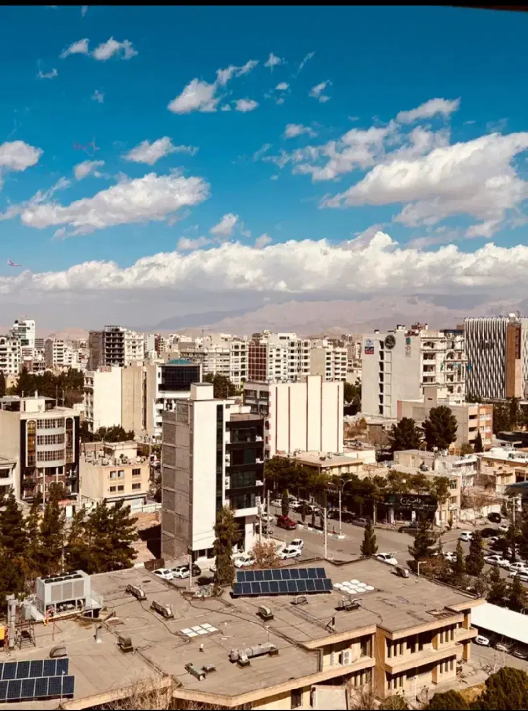 ملک تجاری خیابان خورشید وشهید رئیسی ثامن