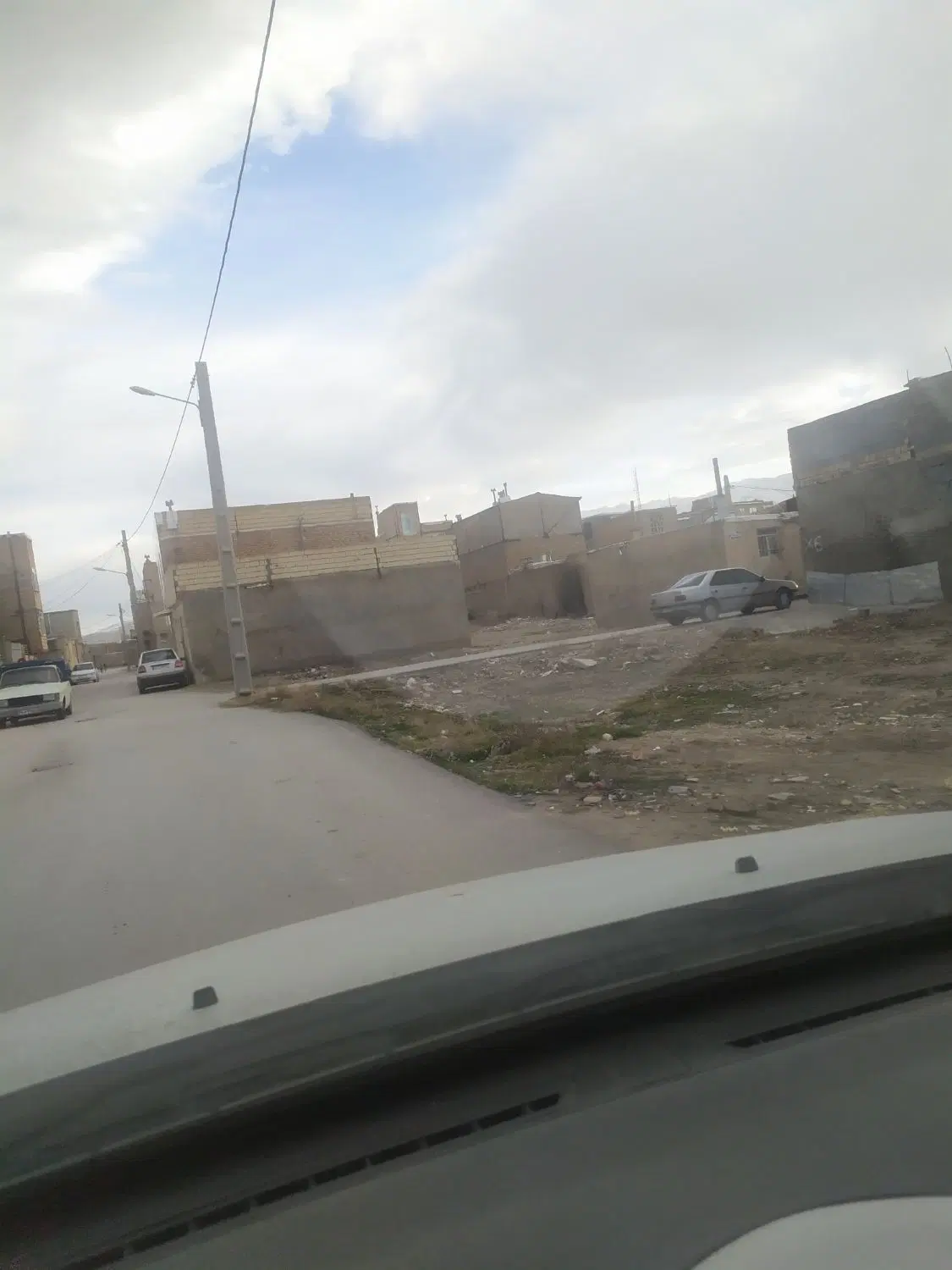 زمین مسکونی