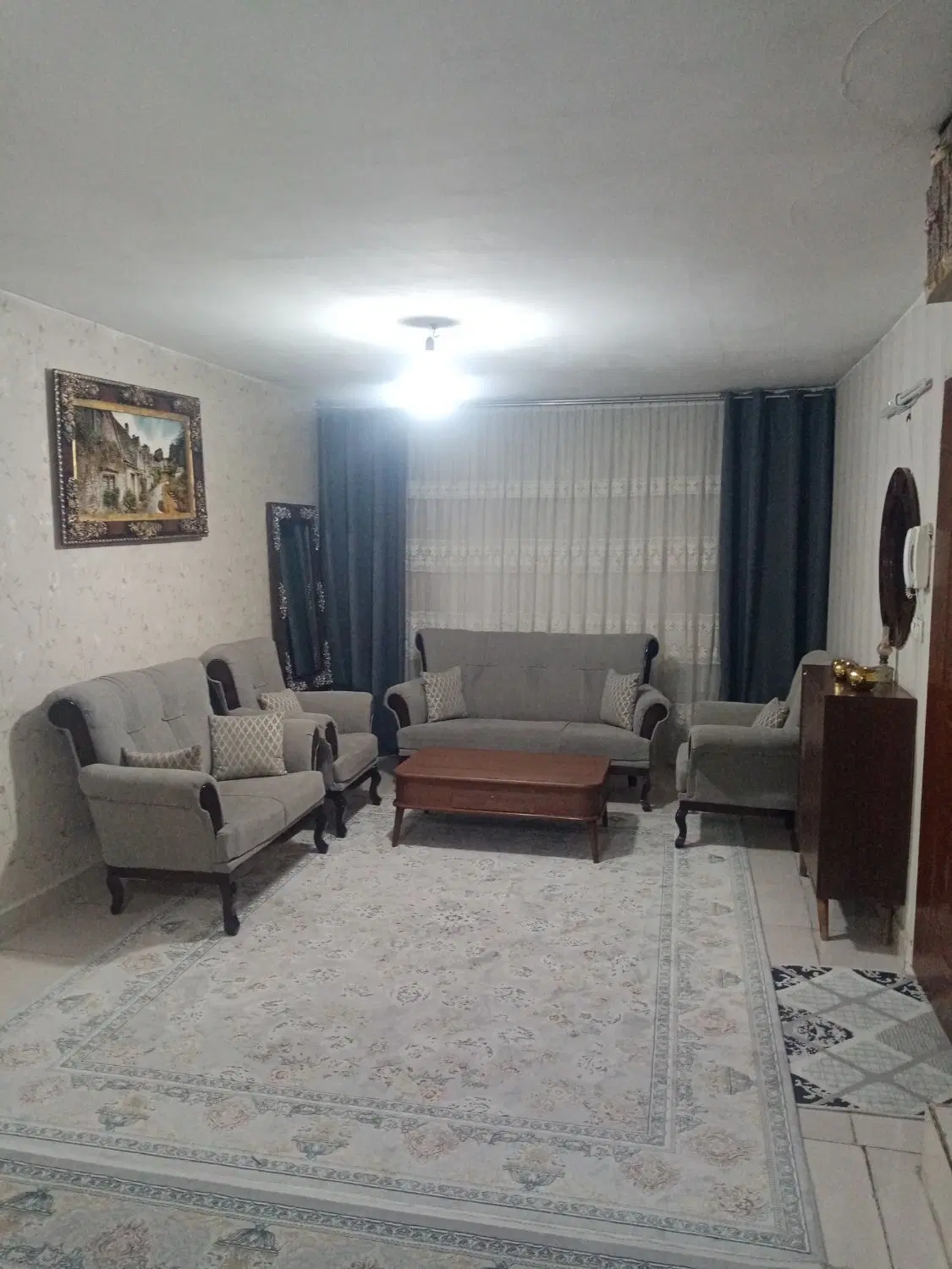 آپارتمان 95 متری طبقه دوم