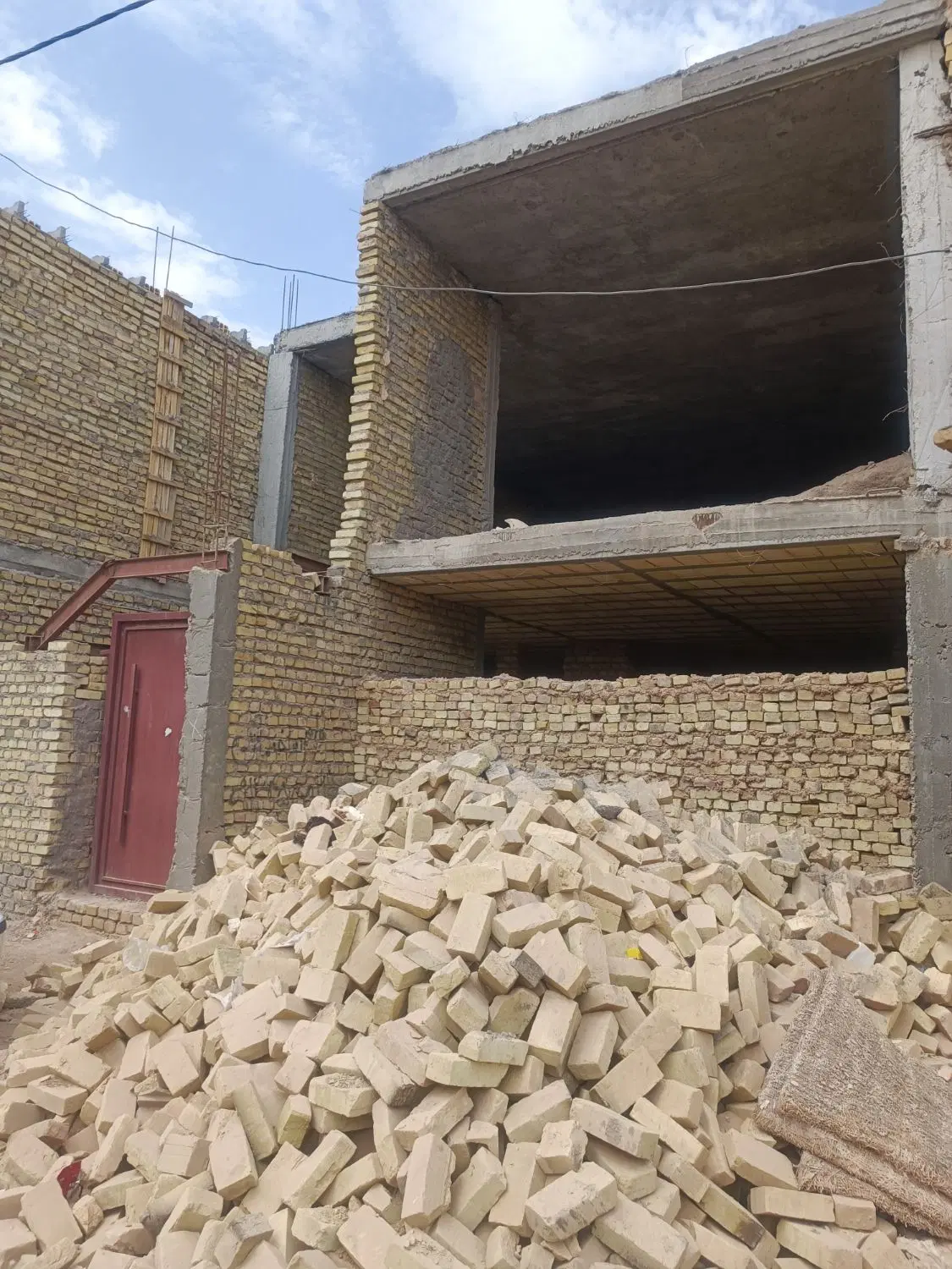 زمین ۱۸۰ متر فرهنگ و ارشاد شحنه