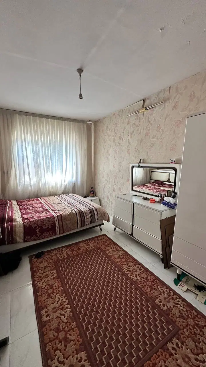 ۱۰۰ متری بسیار شیک و خوش نقشه