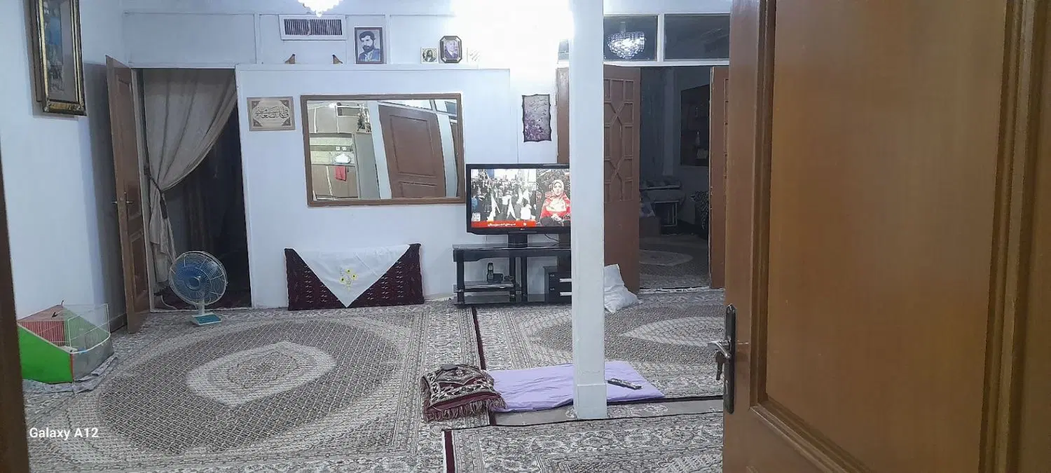 ملک فروشی با۲۰۰متر تجاری دائم_نقد و معاوضه