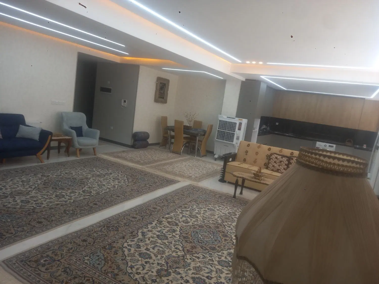 ۳خوابه ۱۸۵متری تک واحدی با ۱۰۰متر حیاط فول