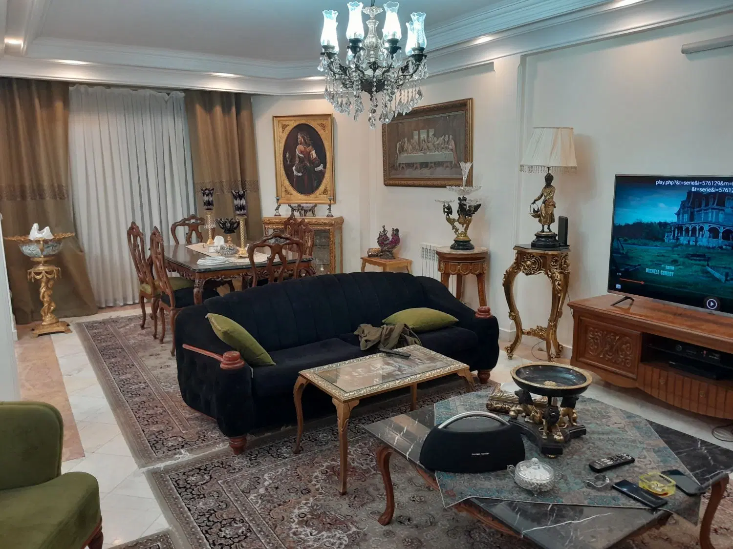 آپارتمان ۱۳۵ متری  ۳ خوابه فول