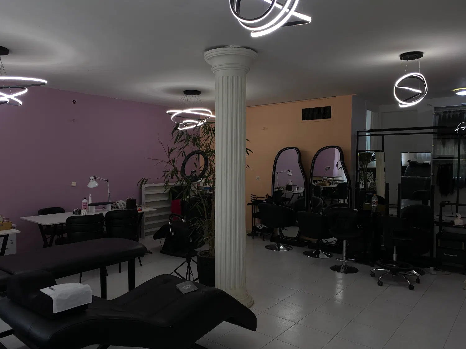 لاین ناخن و مژه و کوتاهی