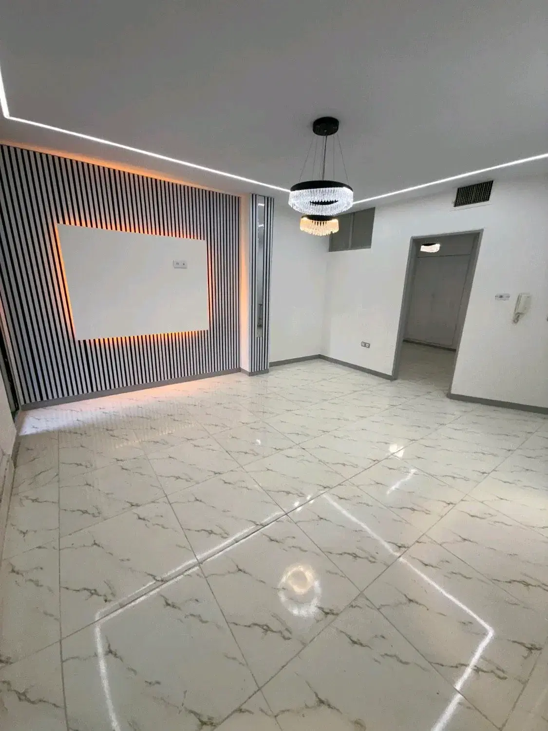 آپارتمان ۵۲ متری  سند تکبرگ تکخواب  غرق نور