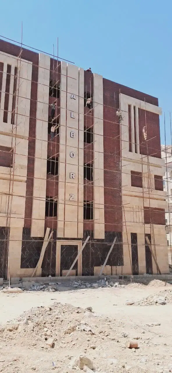 واحد ۱۰۴ متری بهترین لوکیشن استان