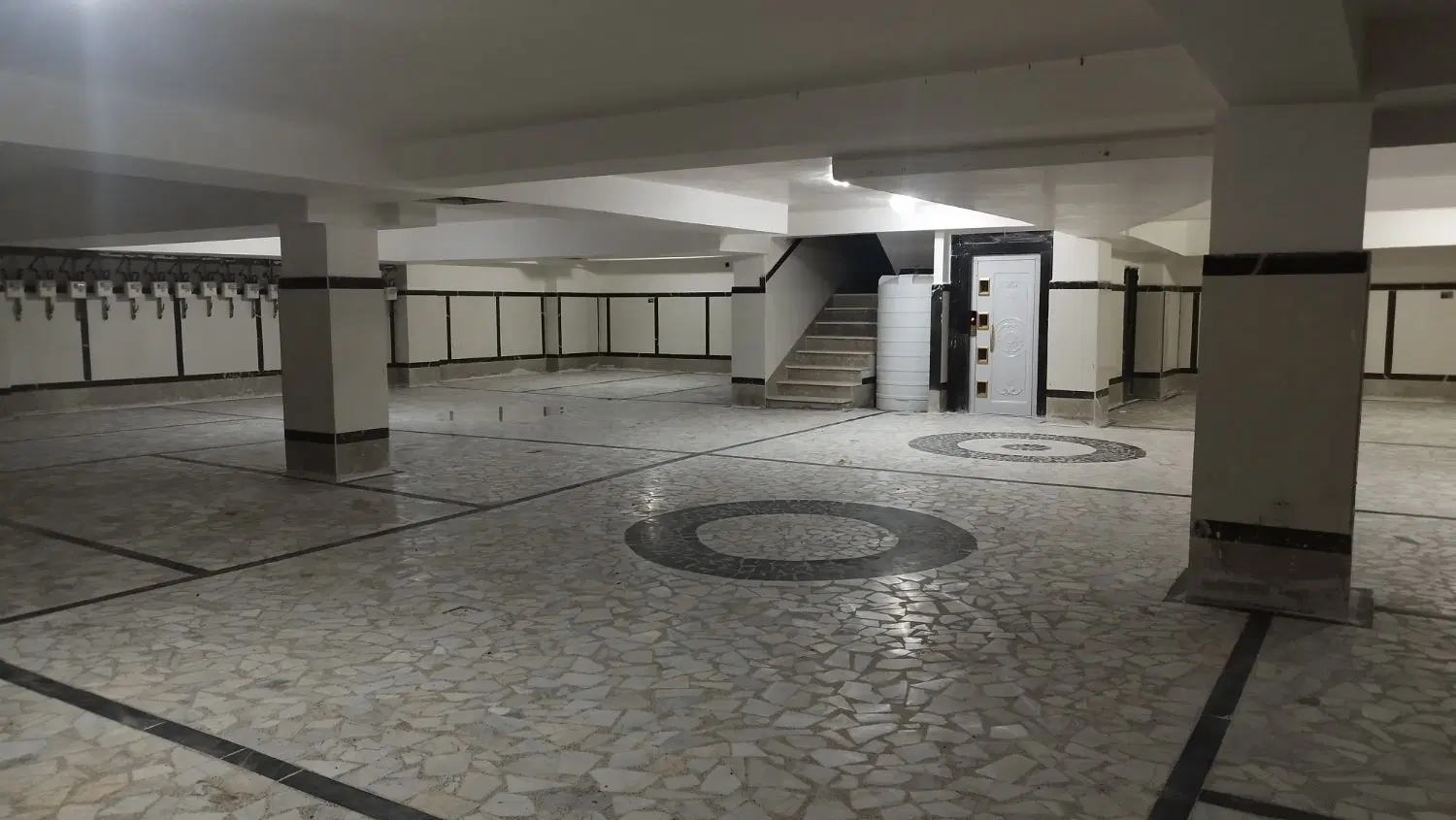 واحد آپارتمان نوساز 112 متری